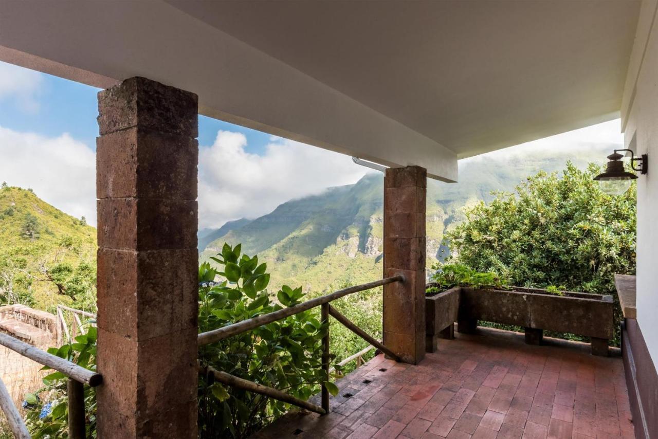 Rabacal Nature Spot Cottage Estreito Da Calheta Esterno foto